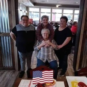 Meet your Posher, Regina